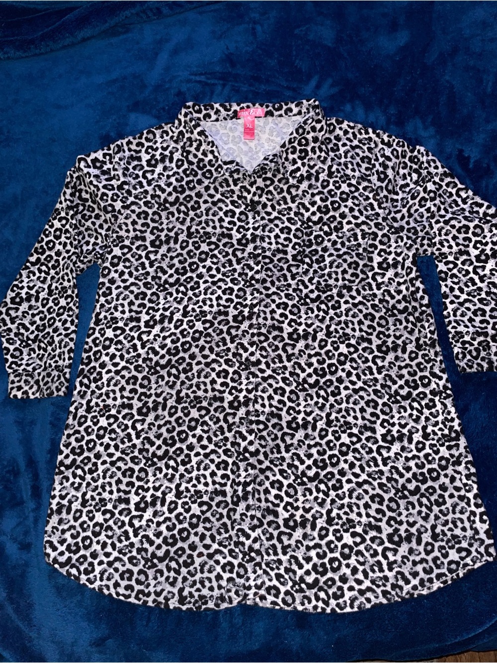Black, Gray, & White Leopard Print Button-Up Outerwear